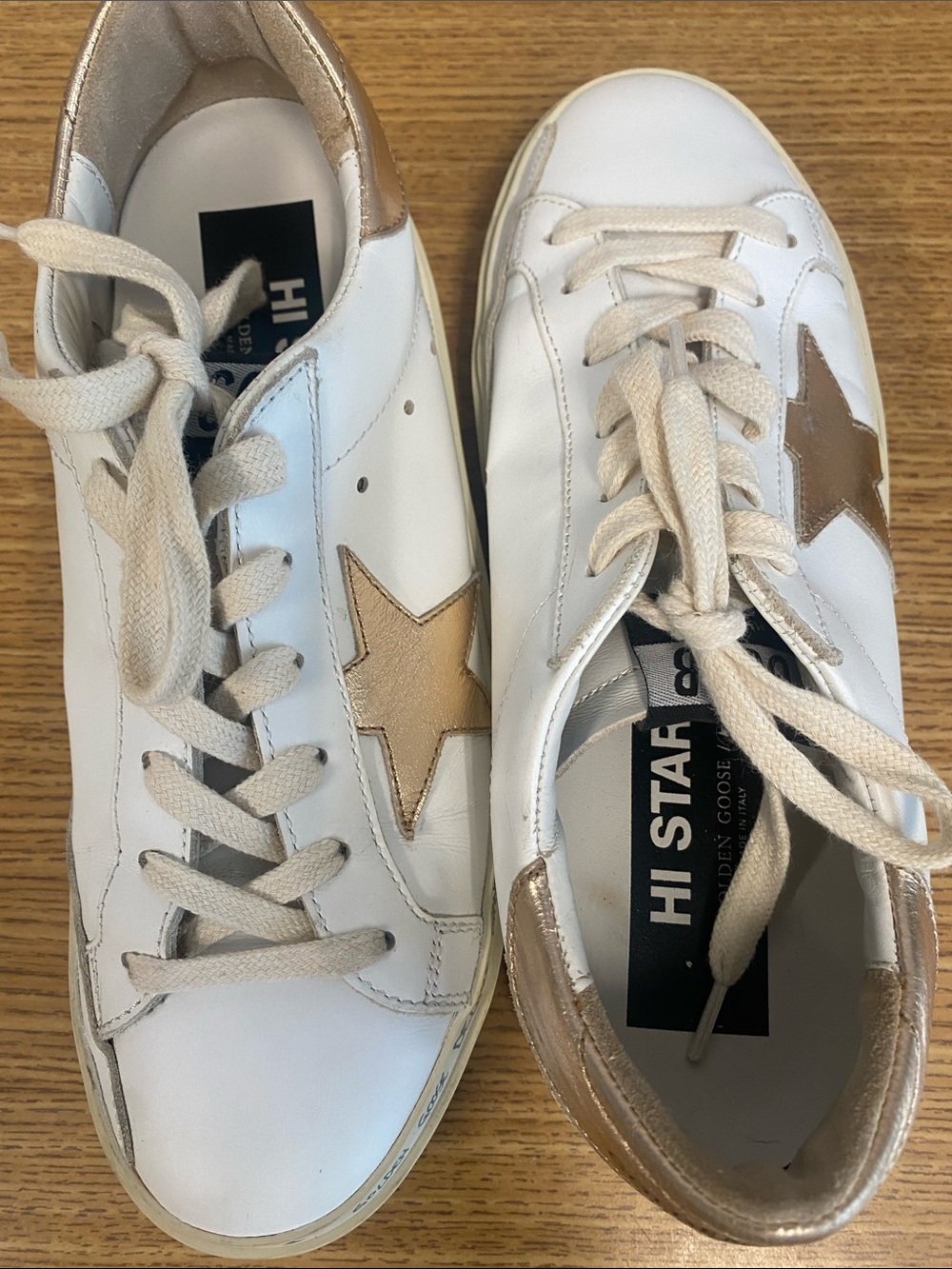 Golden Goose White Leather Sneakers with Metallic Gold Star - Picture 7 of 13